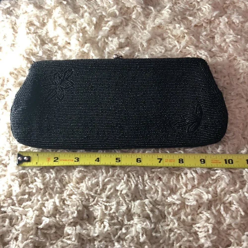 Awesome 50’s Scallop Beaded Black Floral Purse No Tags